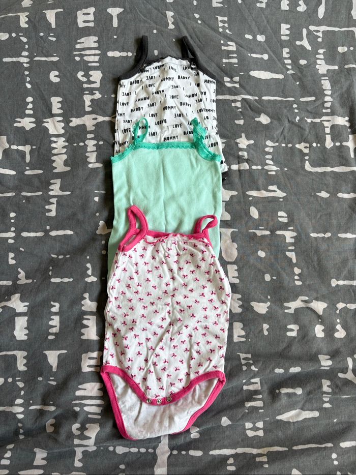 Lot vêtements bébé fille 1 mois - photo numéro 7