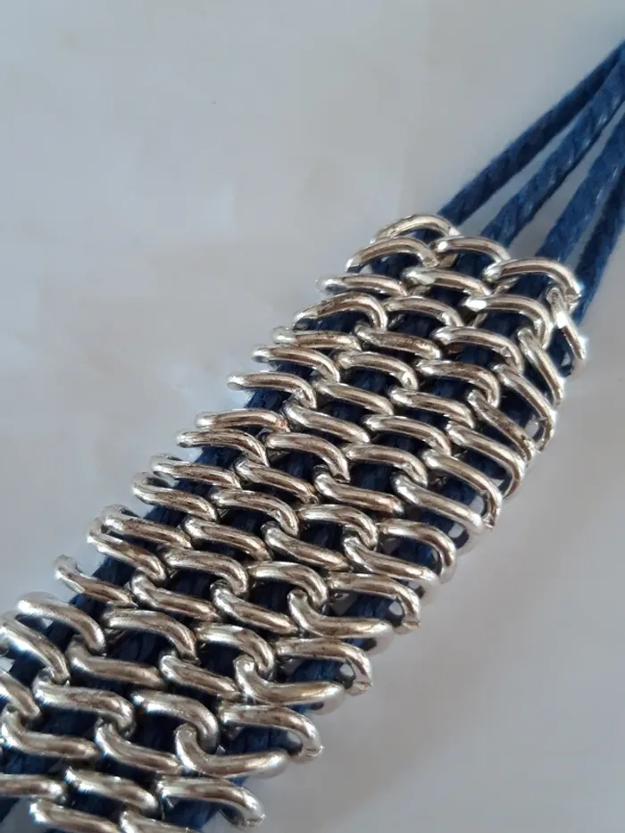 Joli bracelet multirangs bleu et argenté - photo numéro 2