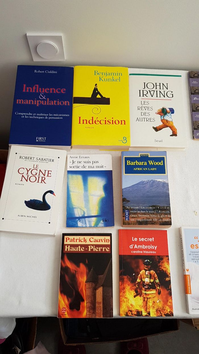 17 livres - photo numéro 2