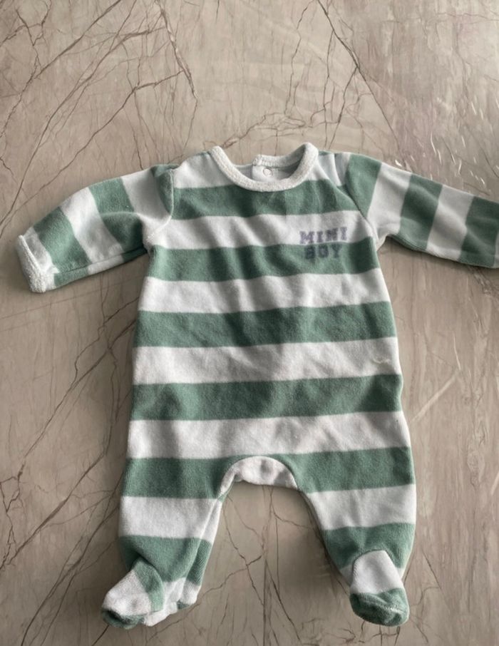 Lot de 11 pyjamas - photo numéro 7