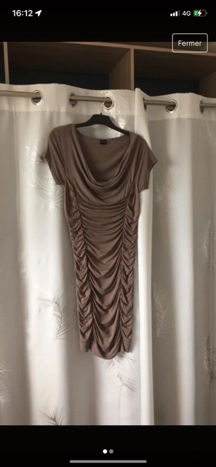 Robe marron