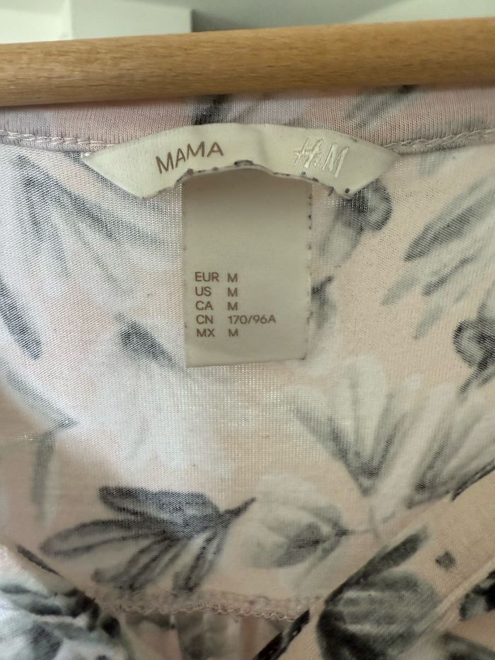 Top hm manche long rose fleurie taille M - photo numéro 3