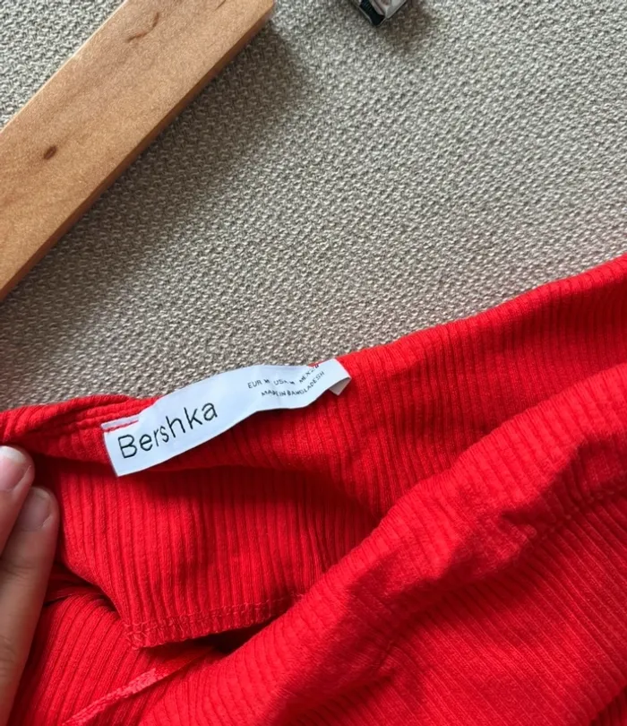Jolie robe bustier bershka M/38 - photo numéro 4