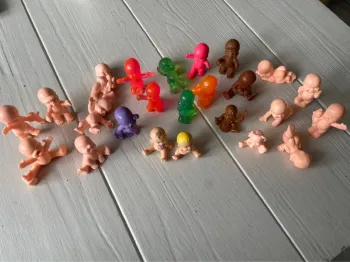 Lot De 24 Figurines Mini "Babies" "Magic Babies" Vintage Années 90