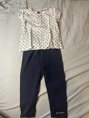Ensemble tee shirt