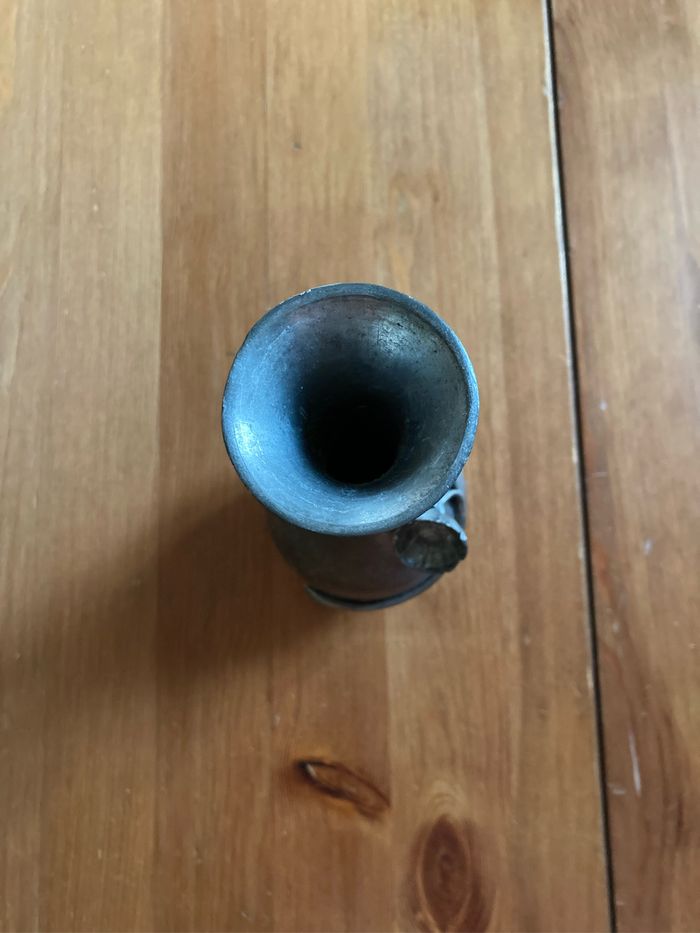 Vase en étain - photo numéro 4
