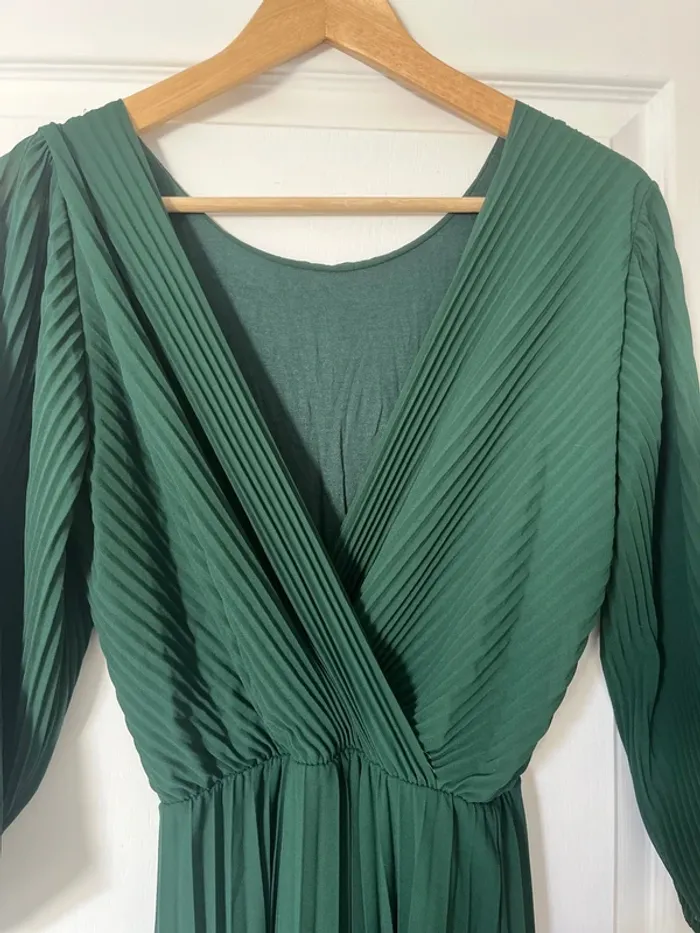 Robe mi-longue vert sapin - photo numéro 2