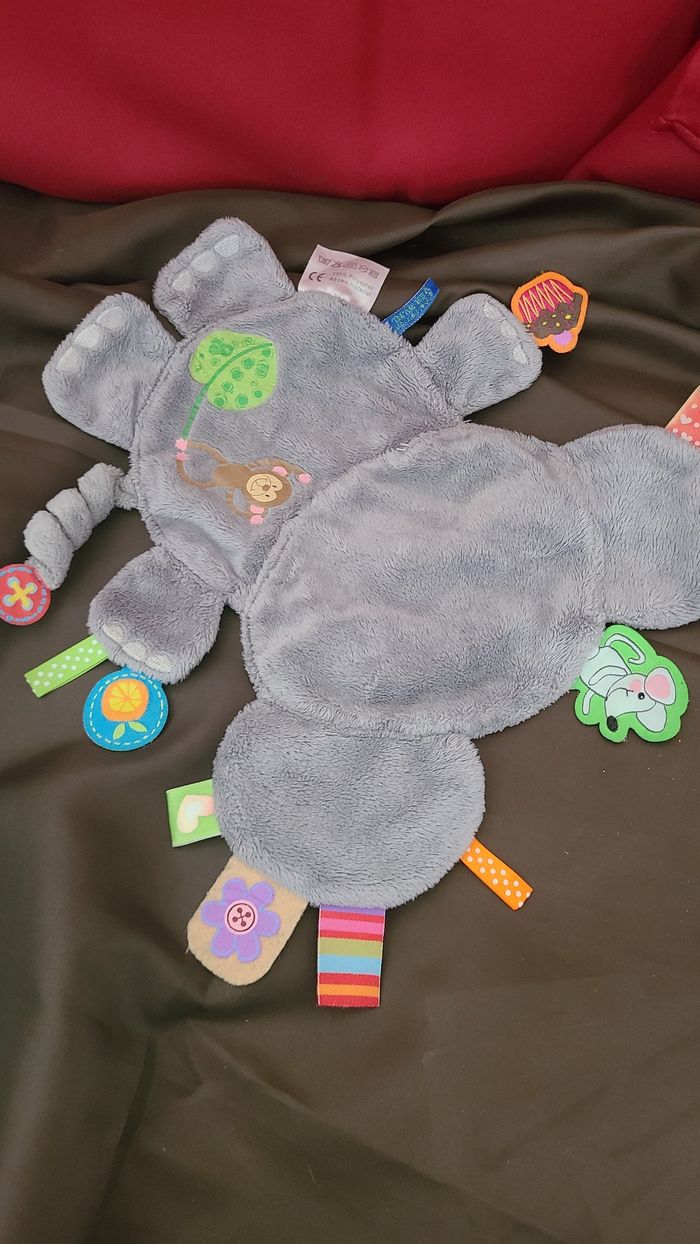 Label Label - Doudou étiquettes Friends - Elephant - photo numéro 4