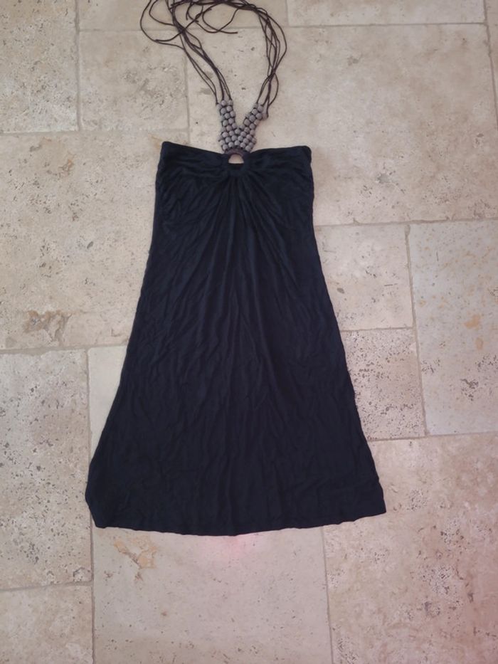 Robe noire dos nu TS