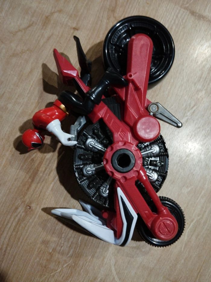 Power rangers samourai rouge+ moto