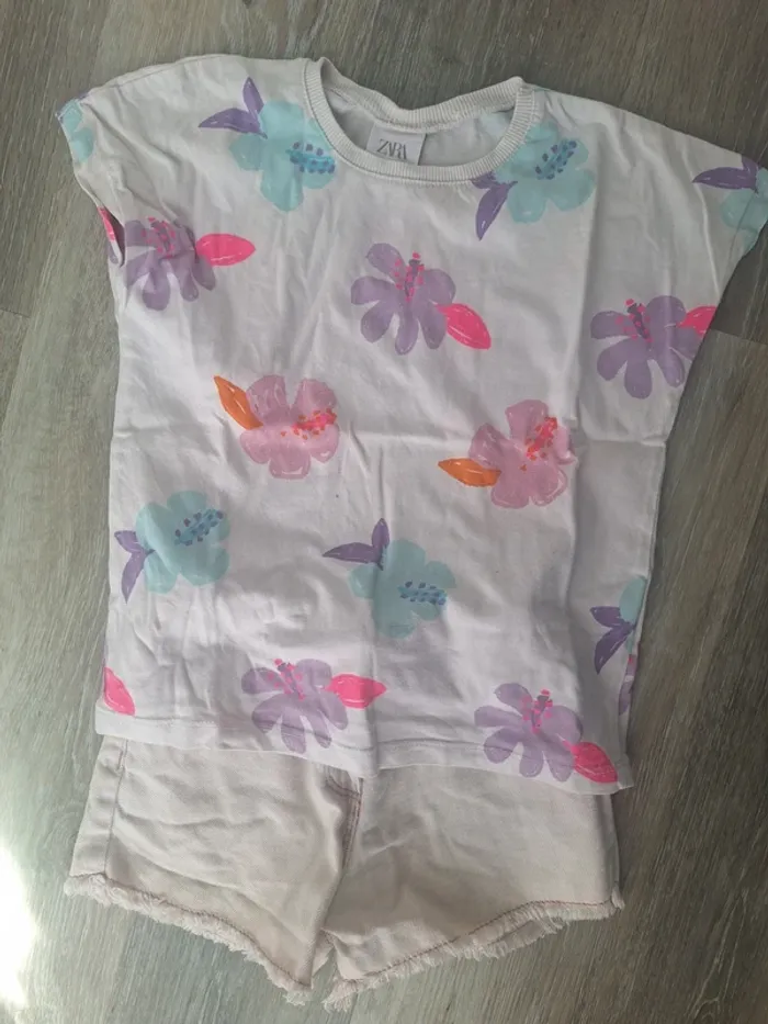 Tshiet et short 4/5ans