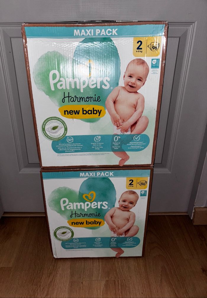 Lot De 2 Maxi-Pack De 96 Couches Pampers Harmonie  Taille:2