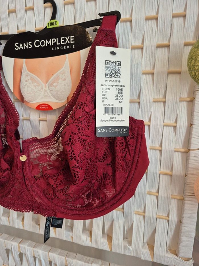 💕joli soutien-gorge emboitant avec armatures femme T100E sans complexe 💕 - photo numéro 5
