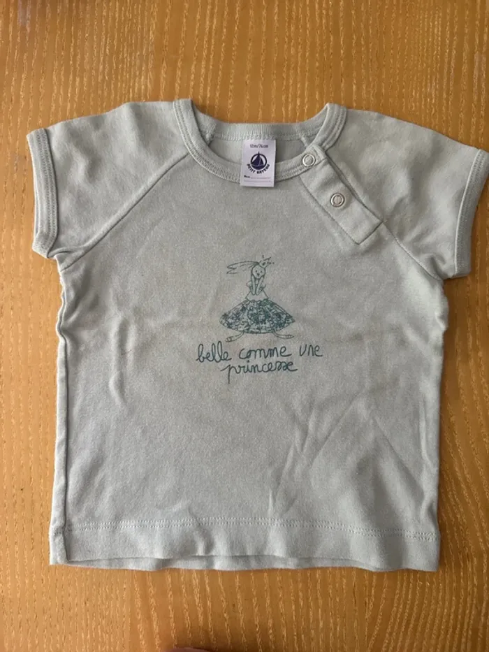 T-shirt petit bateau 12 mois
