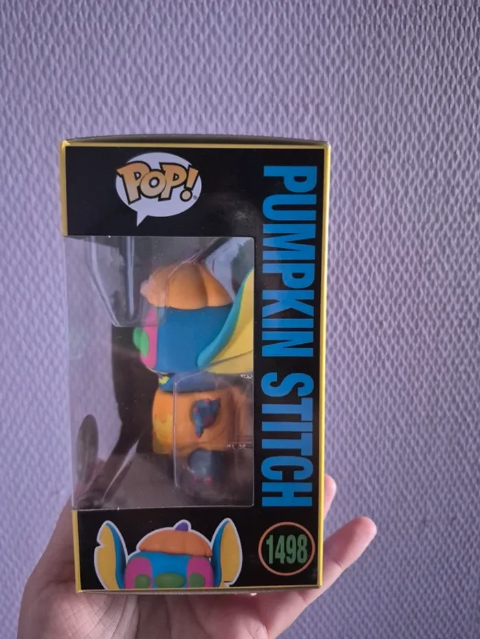 Funko pop Disney pumpkin stitch gitd n°1498 - photo numéro 4