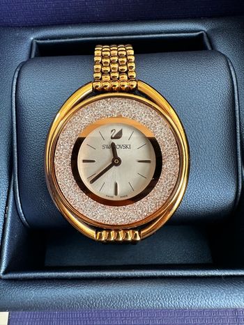 Montre Swarovski