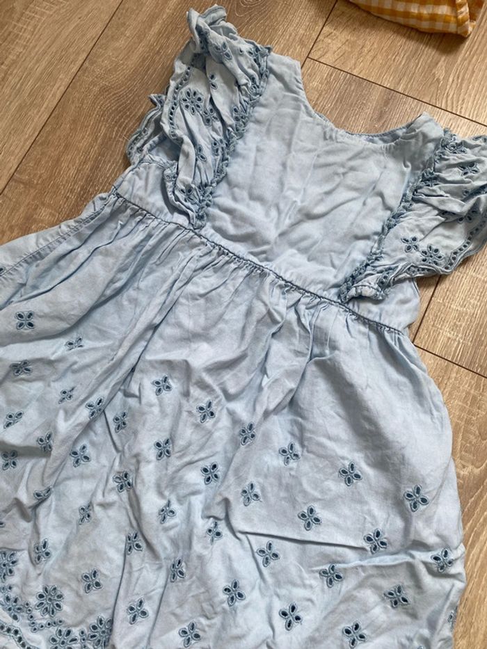 Robe Zara 4-5 ans - photo numéro 4
