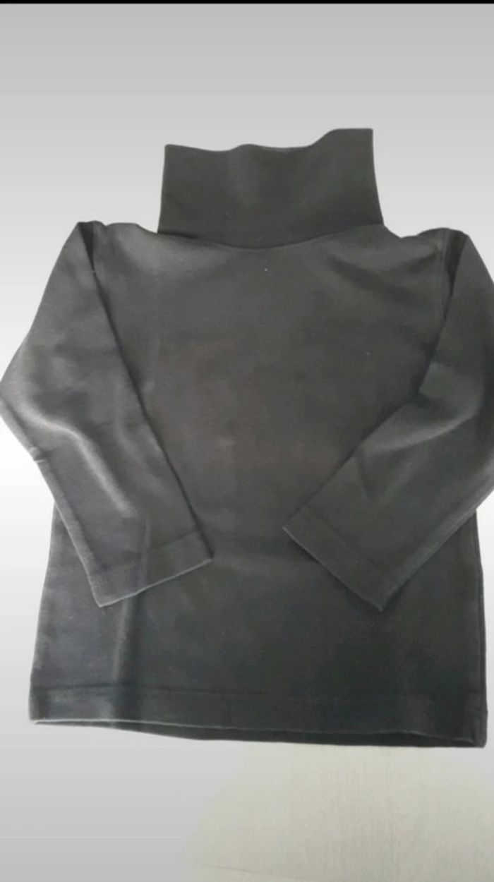 T-shirt col roulé Zara 2-3 ans - photo numéro 2