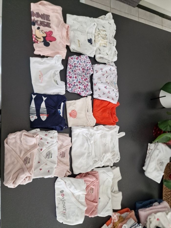 Lot vêtements 3 mois - photo numéro 3
