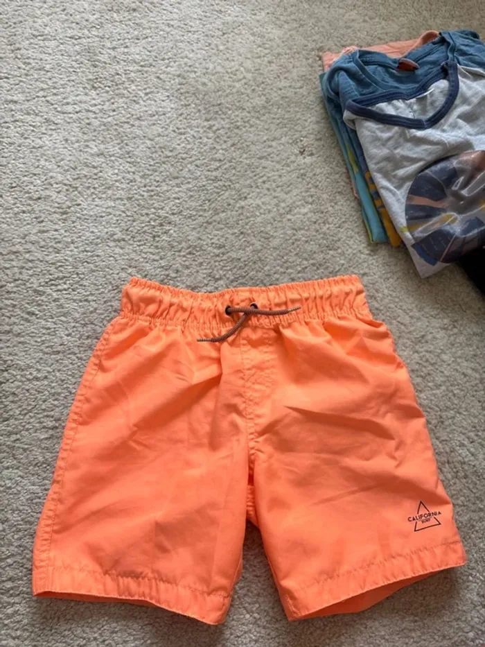 Lot de 9 vêtements enfant garçon taille 8 ans - photo numéro 7