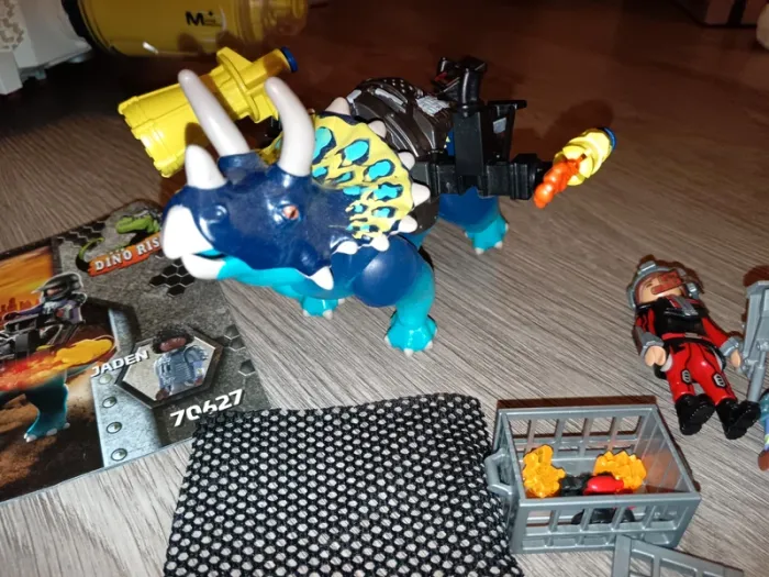 PlayMobil dino - photo numéro 4