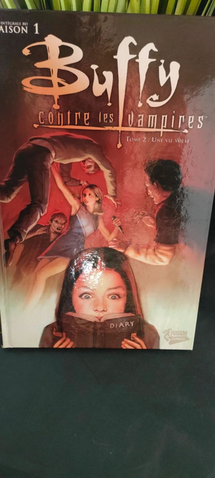 Bande dessinée Buffy - photo numéro 2
