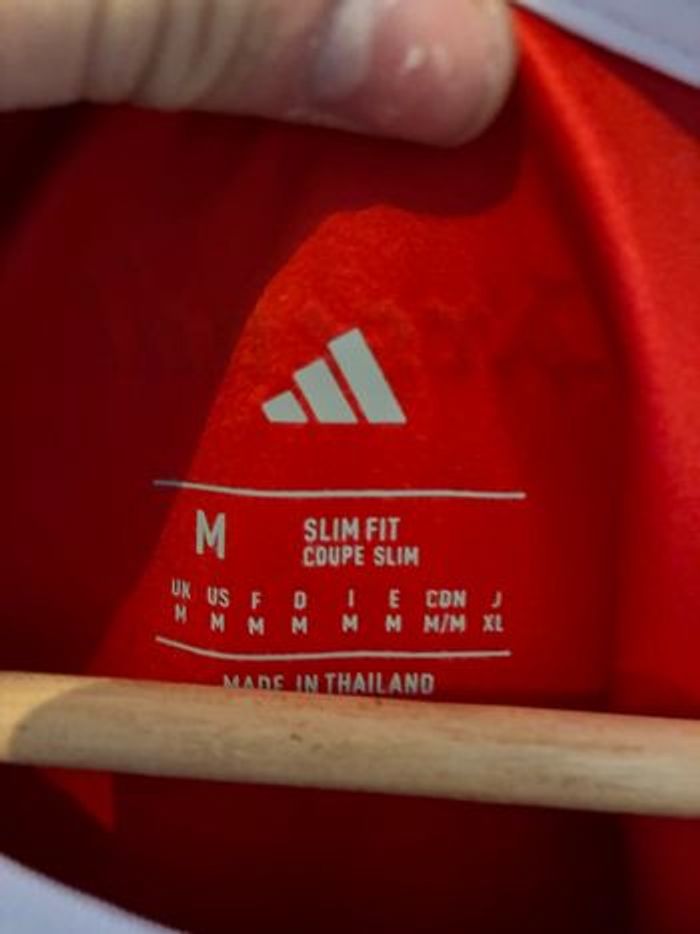 Maillot Arsenal SALIBA #2 - Taille M - Neuf avec Étiquette - photo numéro 4