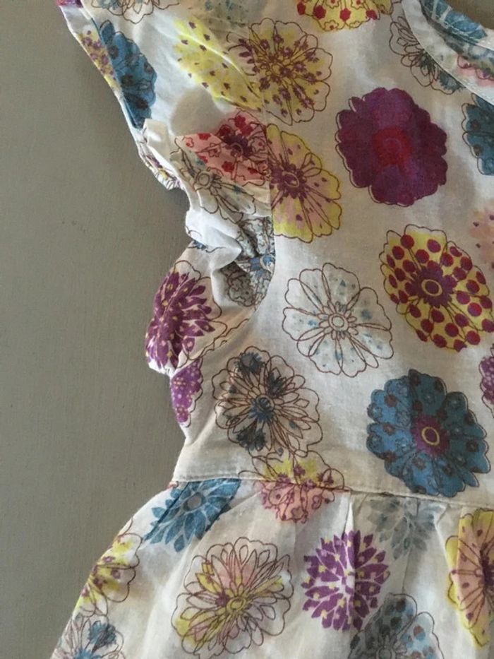 Blouse Vert Baudet blanche à fleurs 8 ans - photo numéro 3
