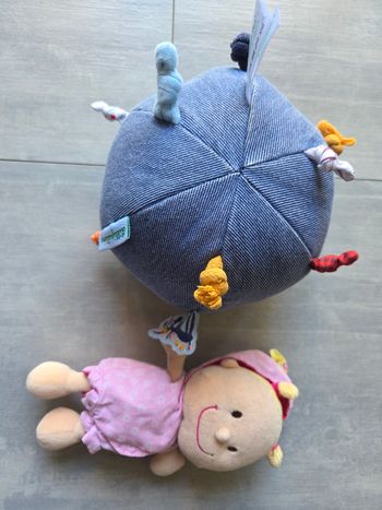 Lot Lilliputiens Peluches et balle sensorielle et hochet 