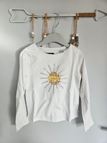 Tee shirt