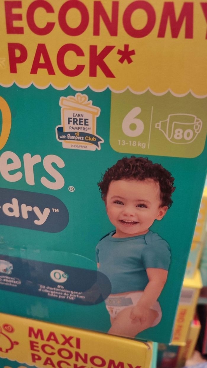 Couche Pampers taille 6 - photo numéro 2
