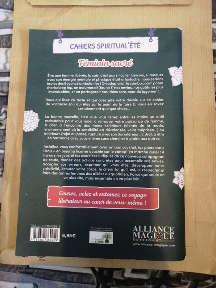 Cahiers spiritual'été féminin sacré - photo numéro 2