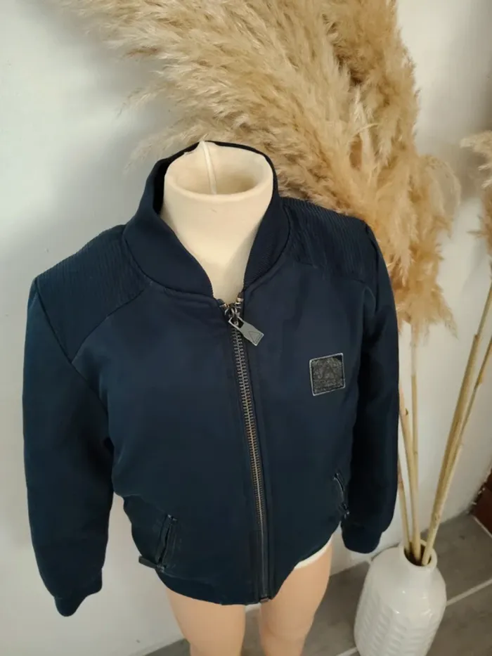 Blouson garçon 🧑 8 ans - photo numéro 2