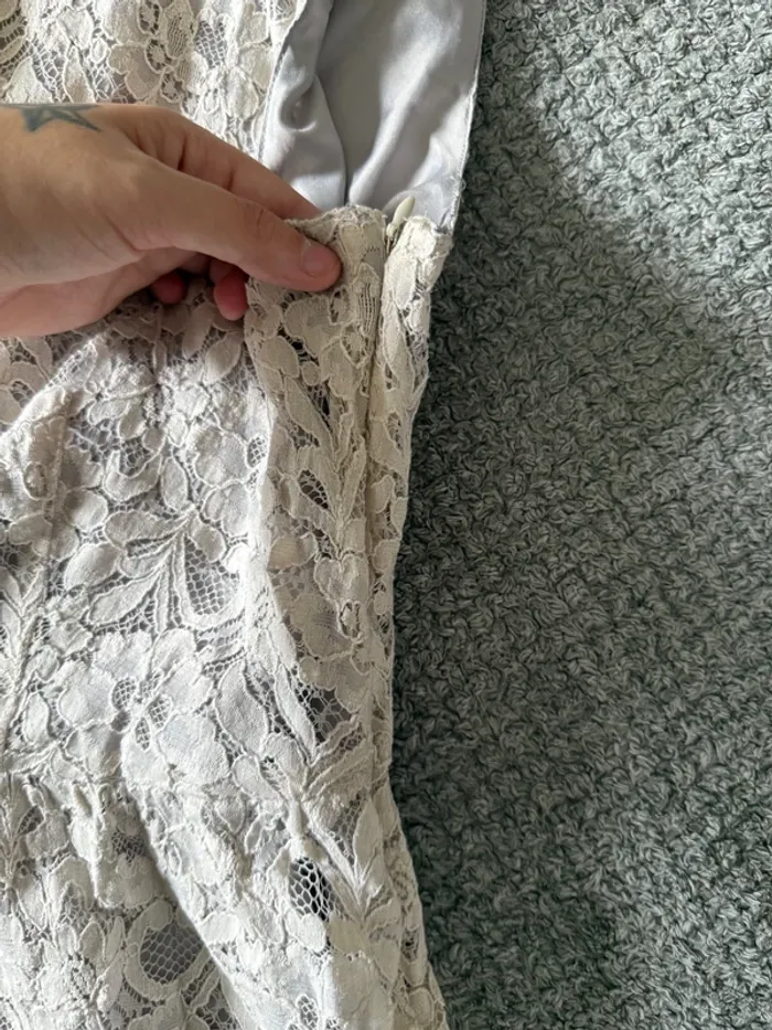 Robe sans manche en dentelle doublé (38) - photo numéro 4