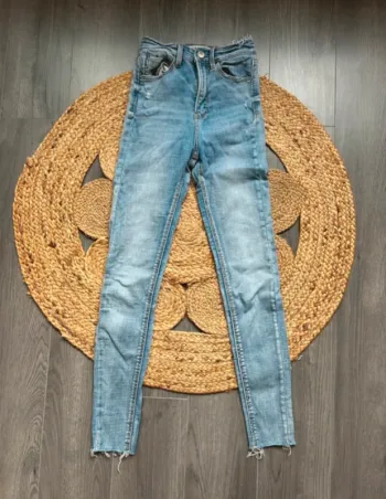 Jean Stradivarius taille 32