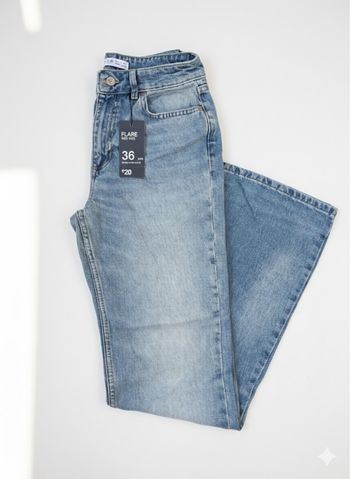 Jean flare mid-rise primark neuf avec étiquette 