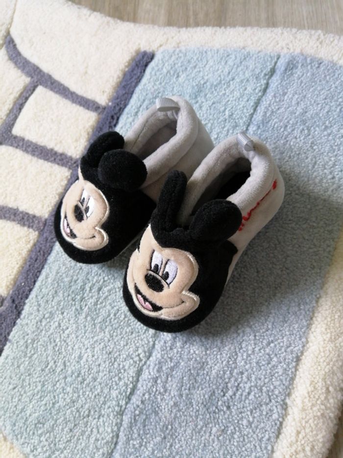 Chaussons bébé - photo numéro 3