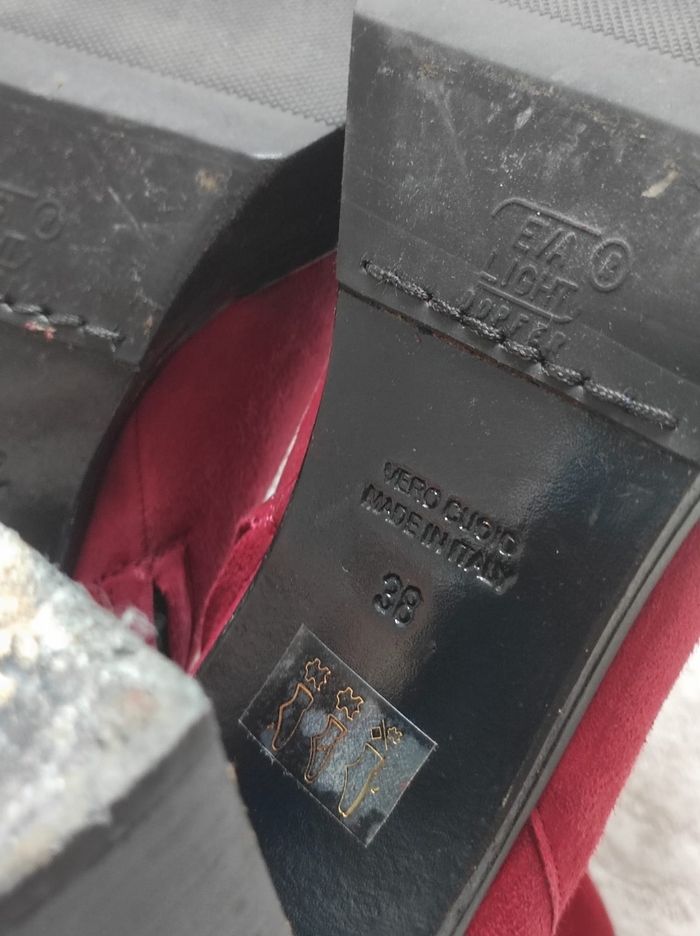 Bottines à talons rouge taille 38 - photo numéro 9