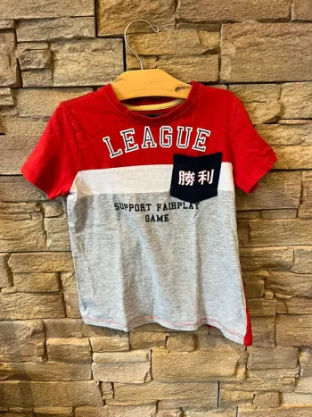 Tshirt 8 ans