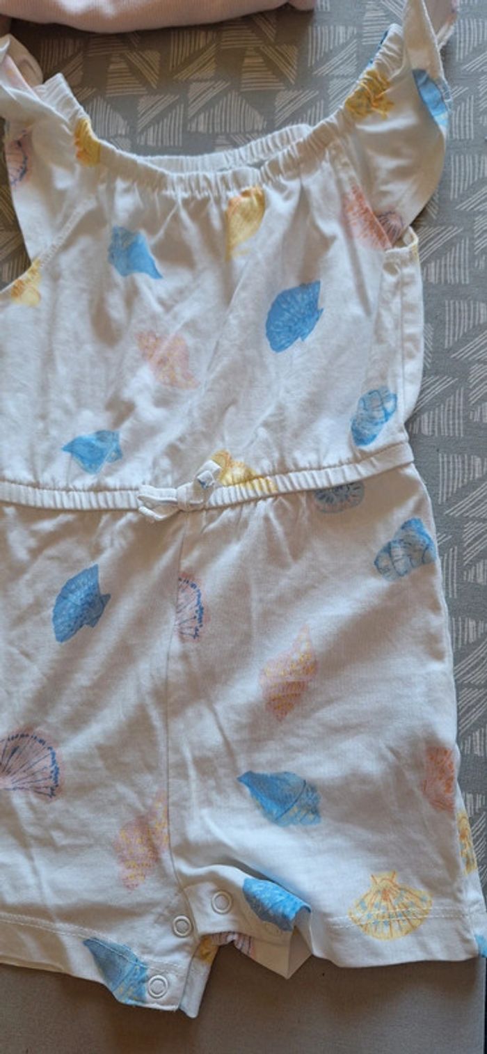 Lot dissociable Primark 12M 80cm - photo numéro 2