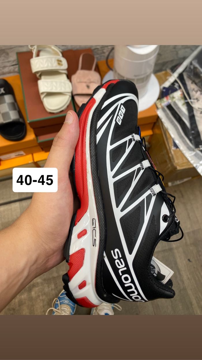 Salomon Noir et rouge