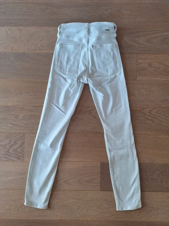 Jean bleu très clair / blanc skinny H&M S - photo numéro 2