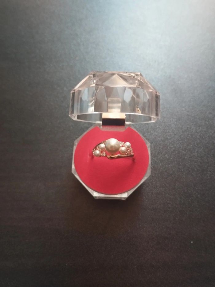 Bague vintage perle avec coffret cadeau