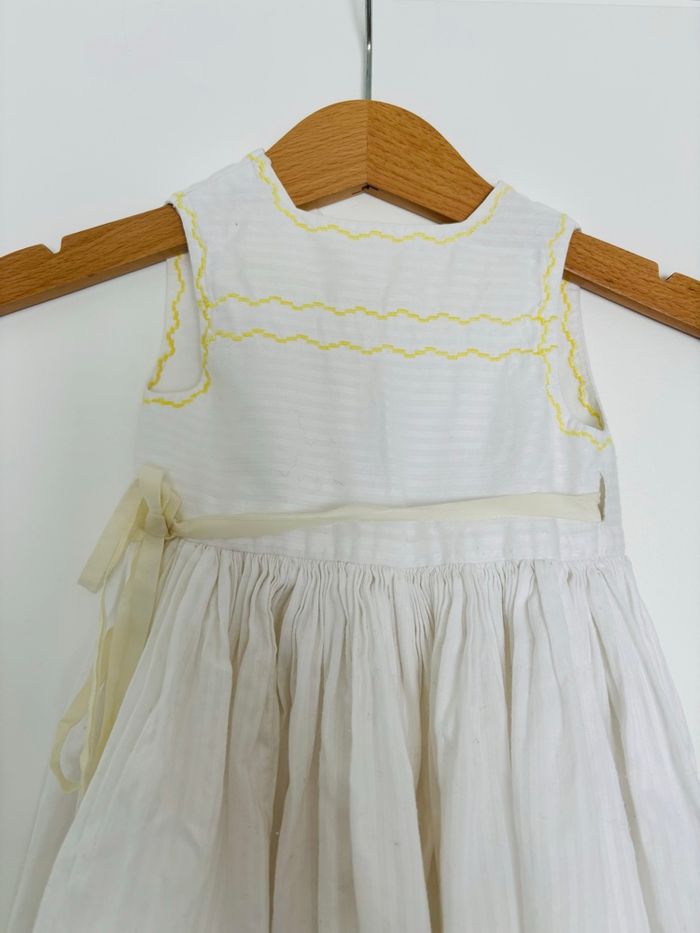 Robe baptême ou cérémonie bébé 1-3mois estimé - photo numéro 6