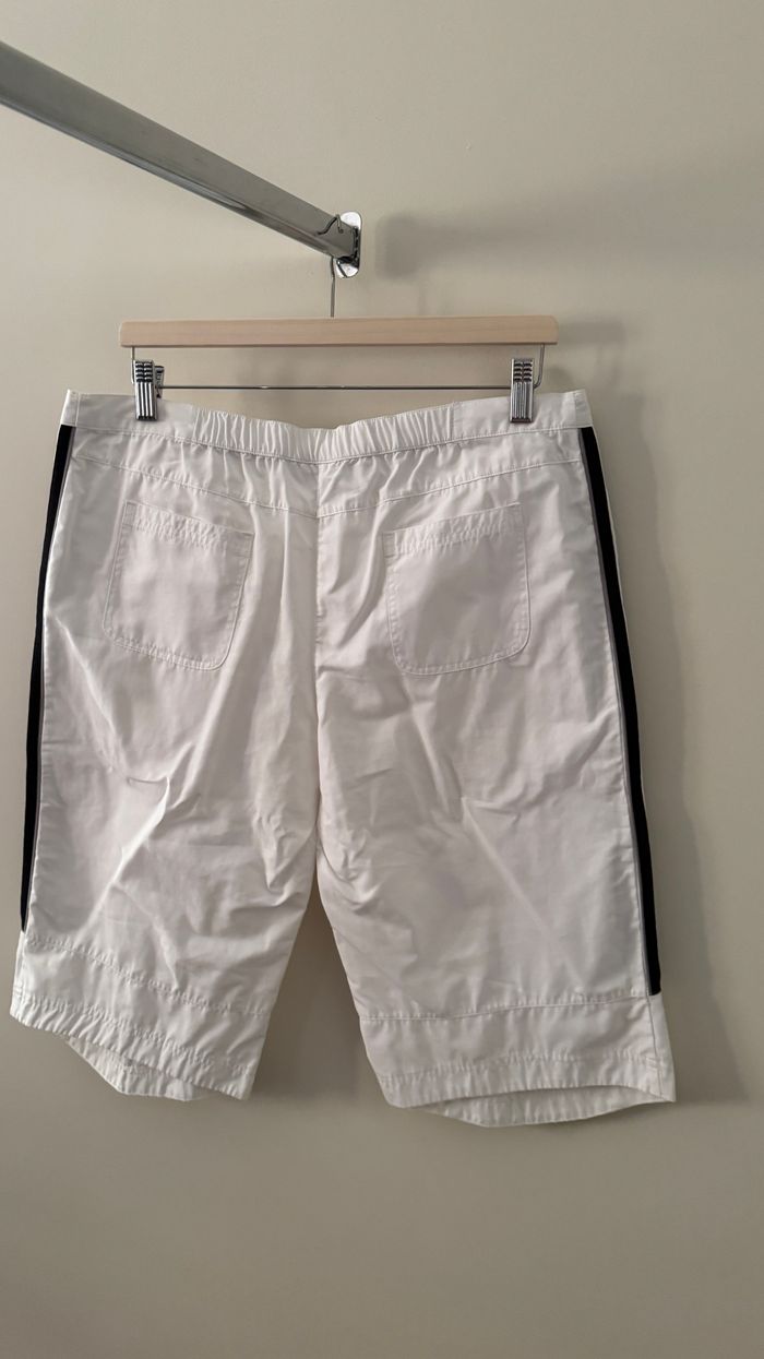 Bermuda Blanc Adidas taille 40/42 - photo numéro 2