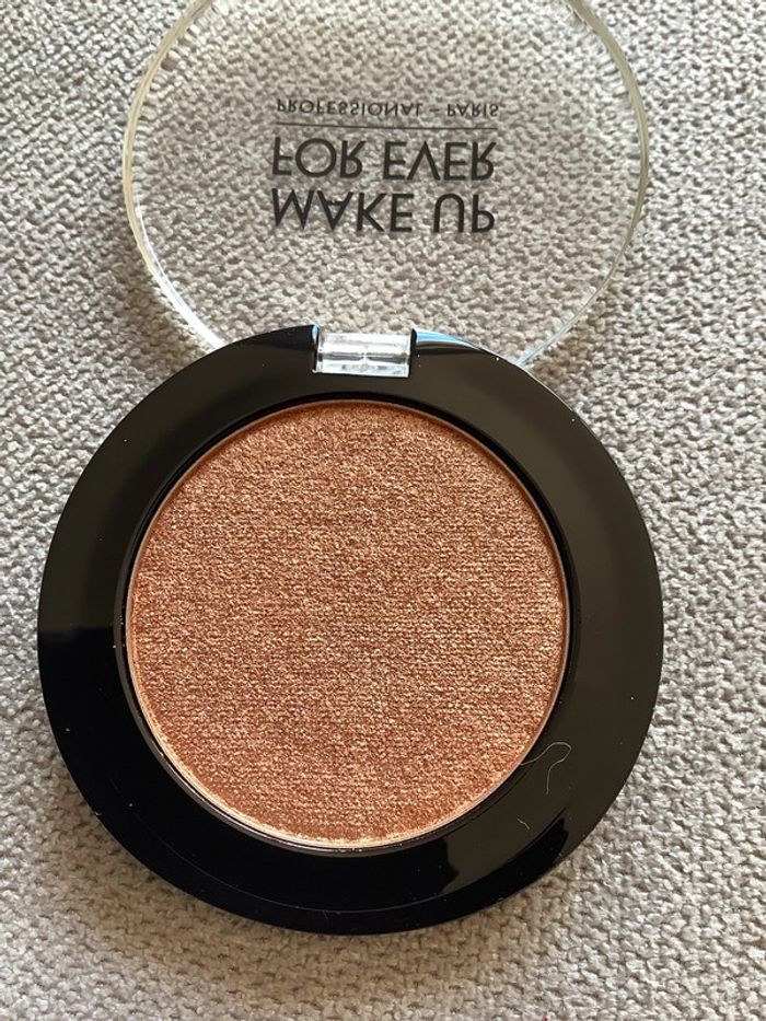 Fard à paupières  Make up for ever 700 bronze / marron métallisé rose  2,5 gr NEUF - photo numéro 4
