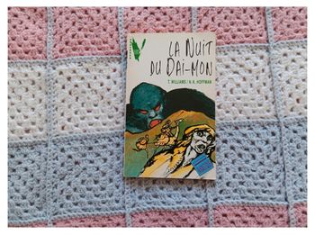 Livre bibliothèque verte la nuit du dai-mon