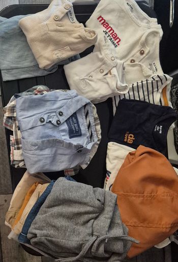 Lot vêtements bébé garçon 6 mois