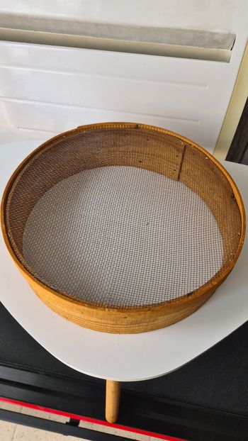Tamis  Passoire ancienne en bois