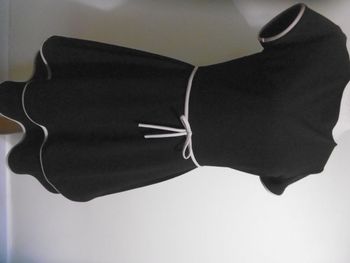 rinascimento robe noire et beige très chic retro  T 38